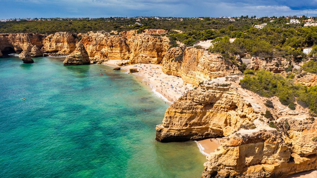 Celebre o Dia do Bikini nas melhores praias de Portugal com o TuLotero!