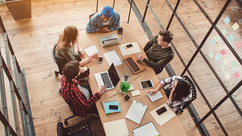 Voltar à rotina sabe melhor num coworking tropical